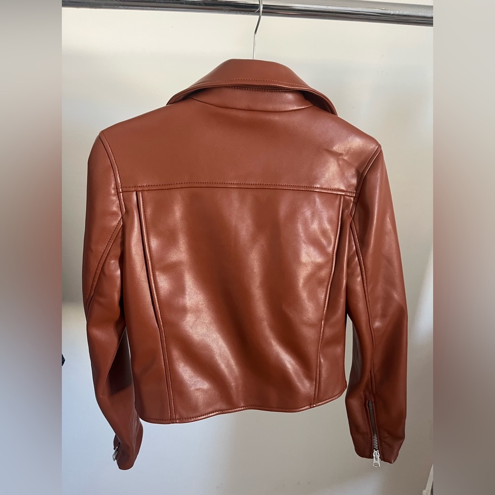 Aritzia Wilfred Stunner Jacket Vegan Leather Biker Jacket - Picture 3 of 4